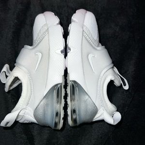 Nike air max 270 extreme white metallic silver size 7 toddler